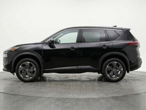 Used 2025 Nissan Rogue SV AWD/4WD image 5
