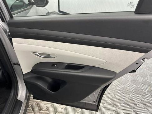New 2026 Hyundai Tucson SEL image 17