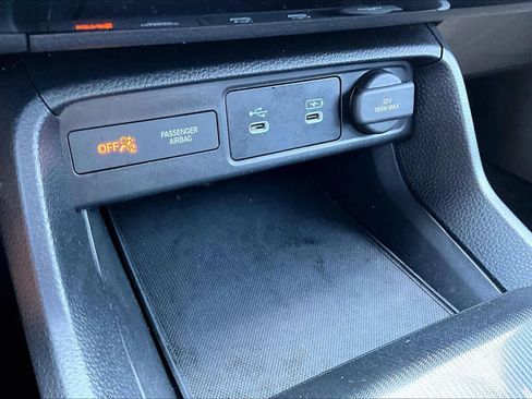 Used 2025 Honda Civic Sport image 30