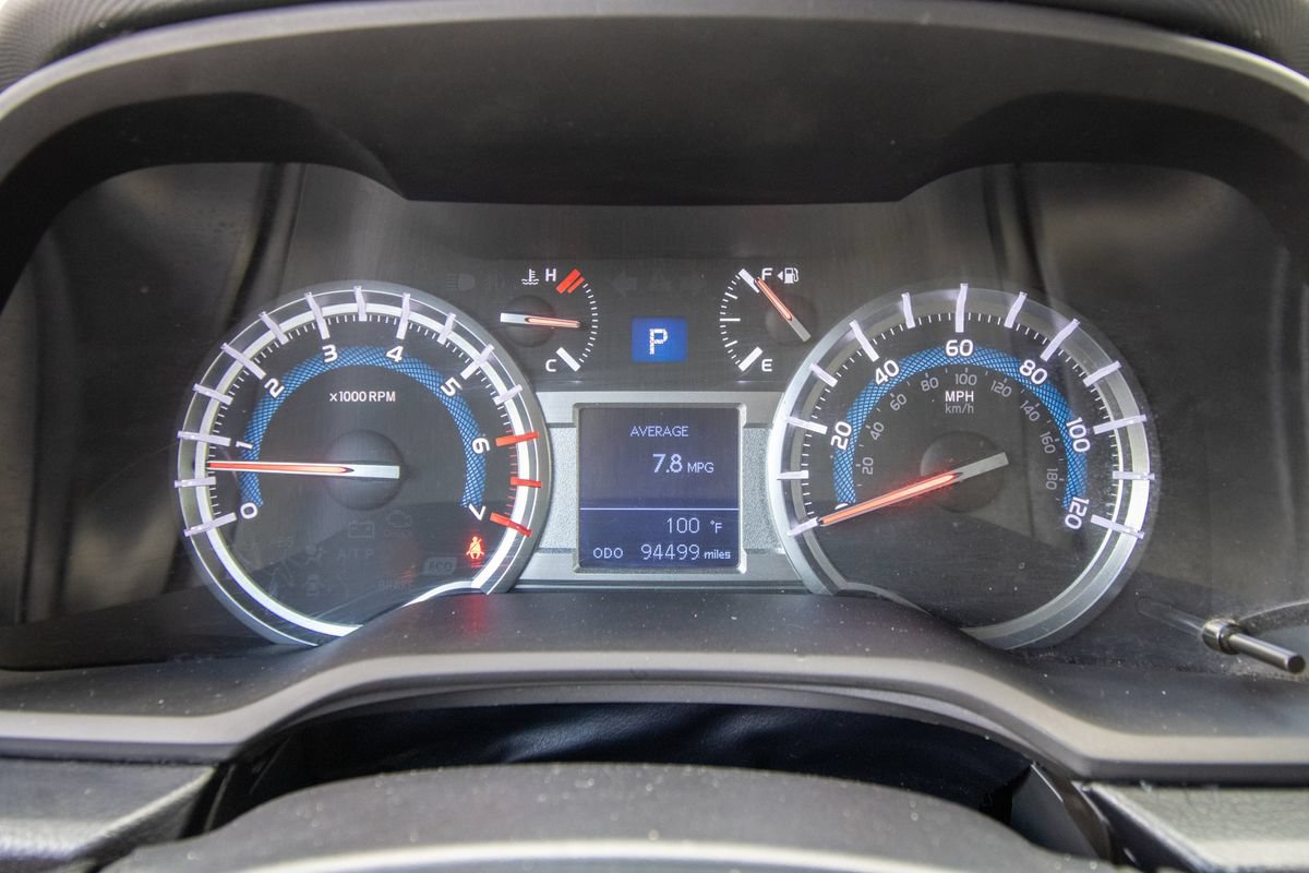 Used 2016 Toyota 4Runner Limited AWD/4WD image 36