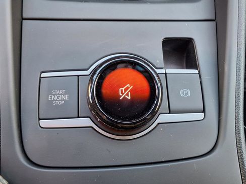 New 2026 Volkswagen Tiguan SE R-Line image 34