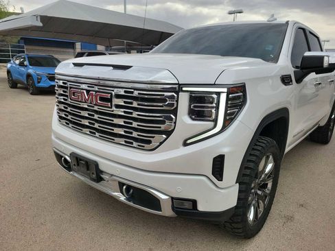 Used 2023 GMC Sierra 1500 Denali w/ Technology Package image 13