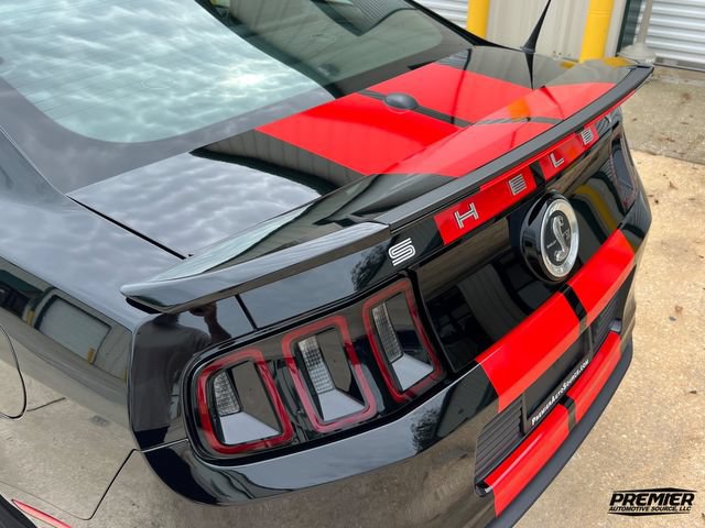 Used 2013 Ford Mustang Shelby GT500 RWD image 43