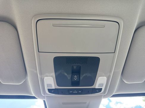 Certified 2025 Honda CR-V EX-L image 27