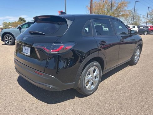 New 2025 Honda HR-V LX image 5