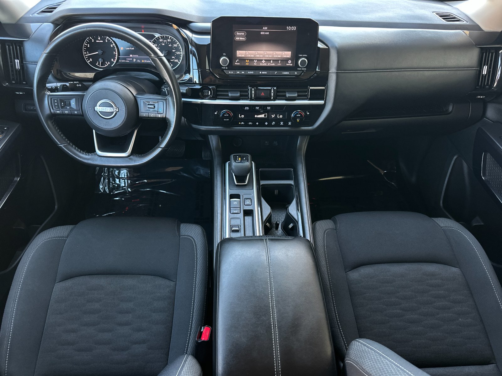 Used 2025 Nissan Pathfinder SV FWD image 12
