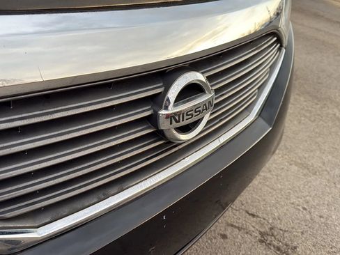 Used 2017 Nissan Quest SV image 19