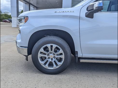 New 2026 Chevrolet Silverado 1500 LTZ w/ Technology Package AWD/4WD image 10