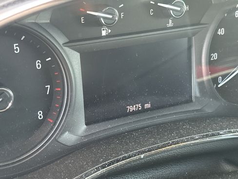 Used 2020 Buick Encore Preferred FWD image 6