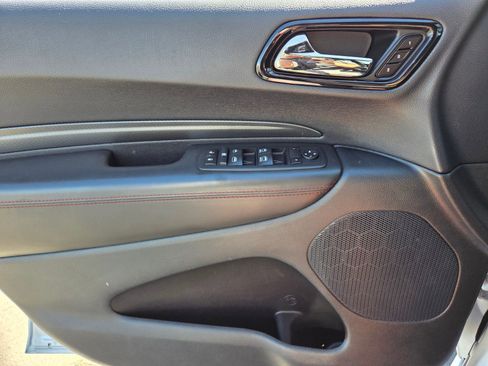 Used 2024 Dodge Durango GT image 11