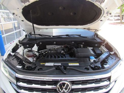 Used 2022 Volkswagen Atlas SE w/ Panoramic Sunroof Package image 59