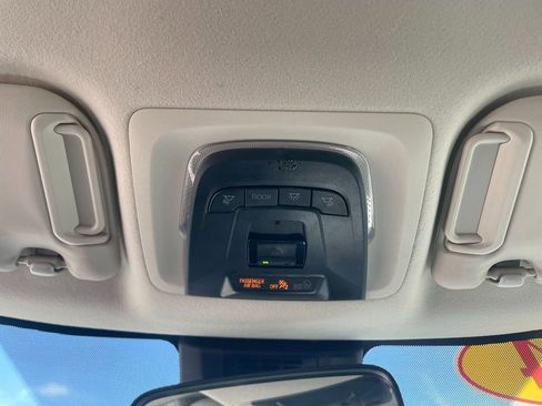 Used 2024 Toyota Corolla LE FWD image 20