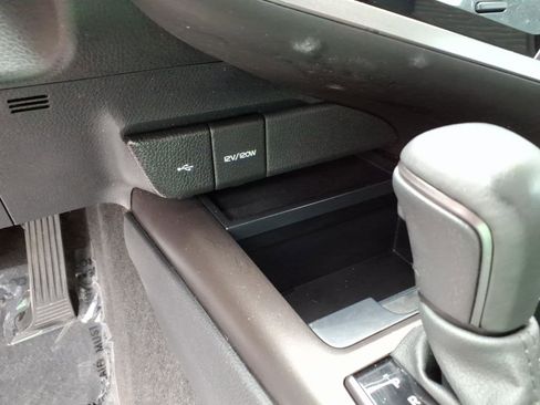 Certified 2023 Toyota Camry SE AWD/4WD image 12