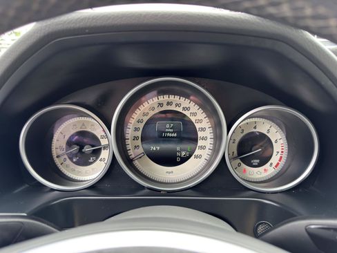 Used 2015 Mercedes-Benz E 350 Sedan w/ Premium 1 Package image 23