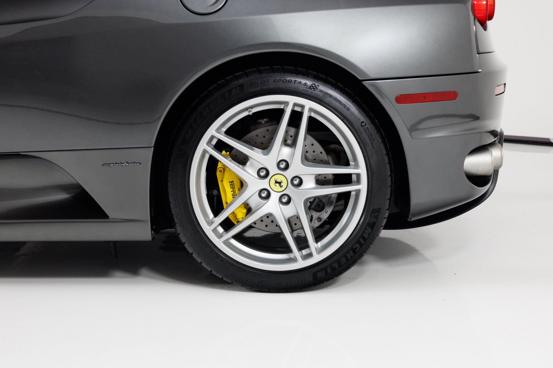 Used 2007 Ferrari F430 Coupe RWD image 10