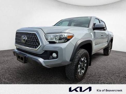 Used 2019 Toyota Tacoma TRD Off-Road image 1