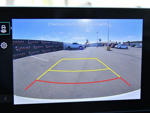 Used 2025 Kia K4 GT-Line w/ GT-Line Premium Package image 19