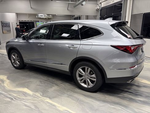 Used 2022 Acura MDX SH-AWD image 45