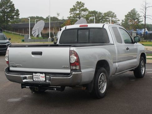 Used 2013 Toyota Tacoma 2WD Access Cab image 12