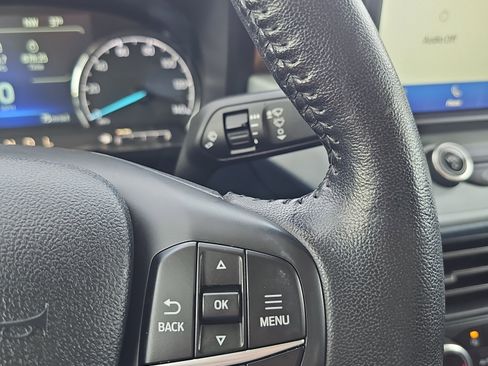 Used 2022 Ford Maverick Lariat w/ Lariat Luxury Package image 26