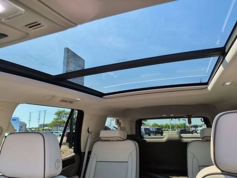 Certified 2024 GMC Yukon Denali AWD/4WD image 24