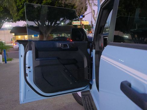 Used 2025 Ford Bronco Heritage Edition image 10