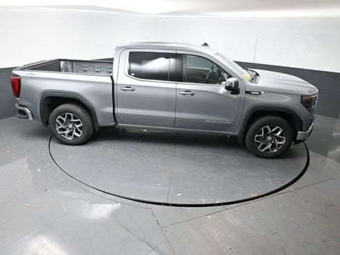 New 2026 GMC Sierra 1500 SLE w/ X31 Off-Road Package image 35