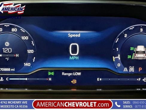 Used 2023 Chevrolet Suburban LT AWD/4WD image 36