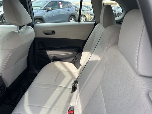 Used 2024 Toyota Corolla Cross L image 12