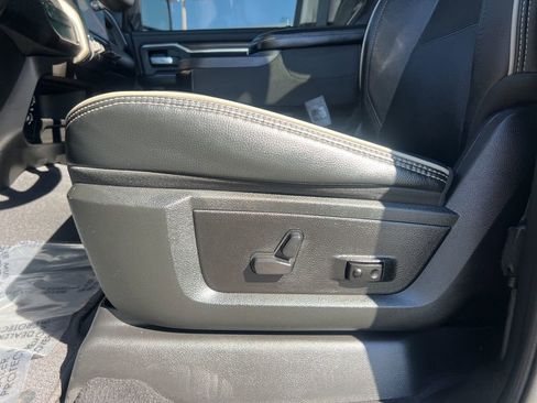 Used 2024 RAM 2500 Laramie AWD/4WD image 26