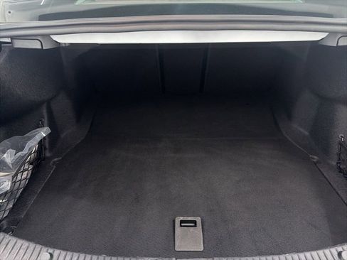 Used 2019 Mercedes-Benz C 300 4MATIC Sedan image 22
