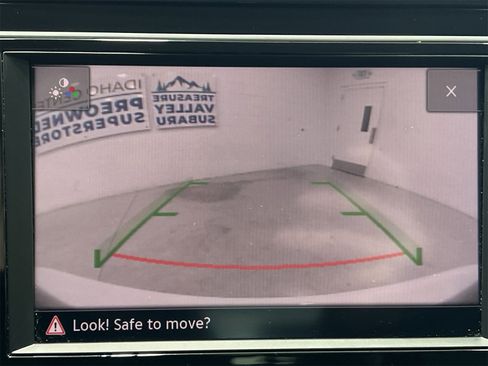 Used 2019 Volkswagen Golf S image 17