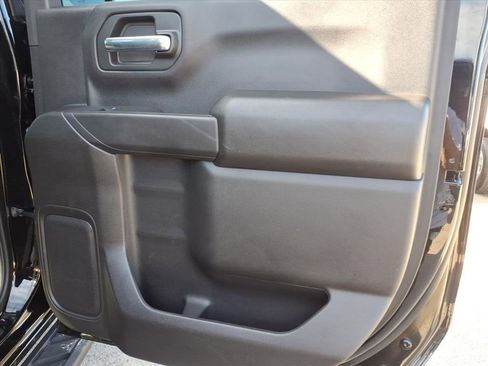 Used 2024 Chevrolet Silverado 1500 Custom Trail Boss w/ LPO, Dark Essentials Package image 13