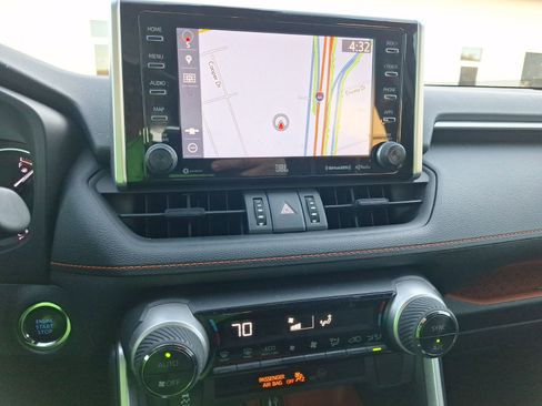 Used 2019 Toyota RAV4 Adventure image 29