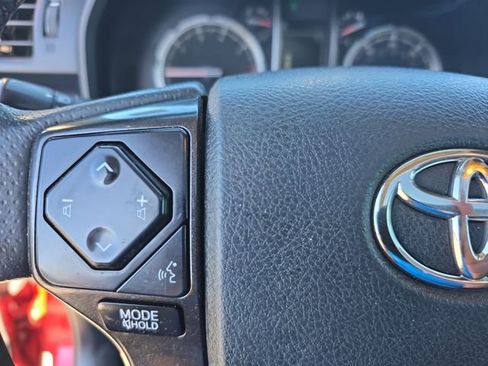 Certified 2022 Toyota 4Runner TRD Off-Road Premium image 16