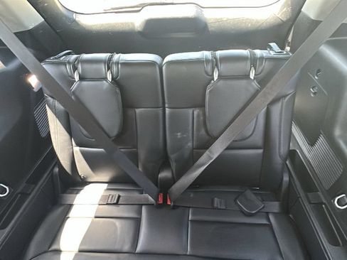 Used 2023 Ford Explorer XLT w/ Equipment Group 202A RWD image 32