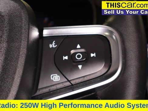 Used 2024 Volvo XC40 B5 Plus w/ Protection Package Premier AWD/4WD image 16