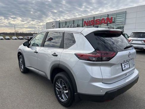 Certified 2025 Nissan Rogue S AWD/4WD image 7