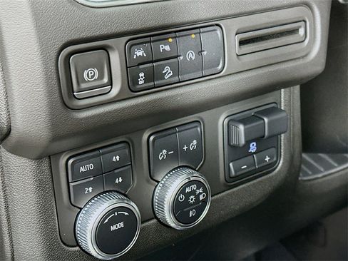 Used 2023 GMC Yukon XL AT4 w/ Max Trailering Package image 14