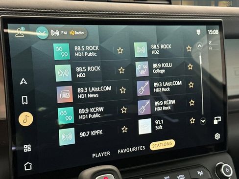 New 2026 Land Rover Defender 110 X-Dynamic SE AWD/4WD image 24