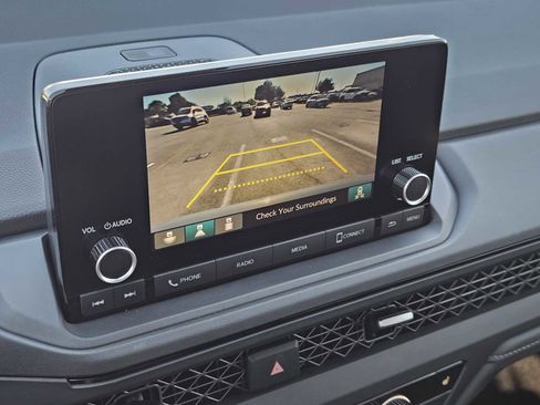 Used 2025 Honda Accord SE image 17