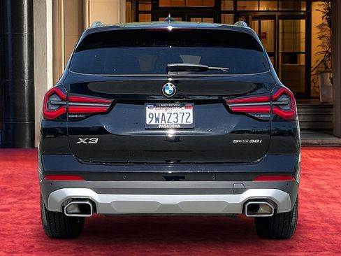 Used 2024 BMW X3 sDrive30i w/ Convenience Package RWD image 4
