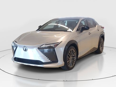 Used 2023 Lexus RZ 450e Premium w/ Accessory Package (Z1) AWD/4WD image 5