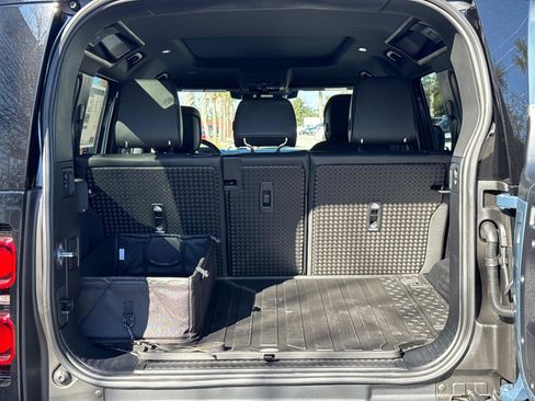 Certified 2025 Land Rover Defender 110 S image 11