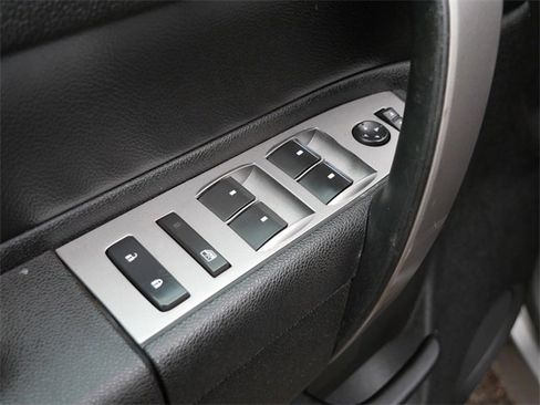 Used 2013 GMC Sierra 1500 SLE w/ Power Tech Package image 12