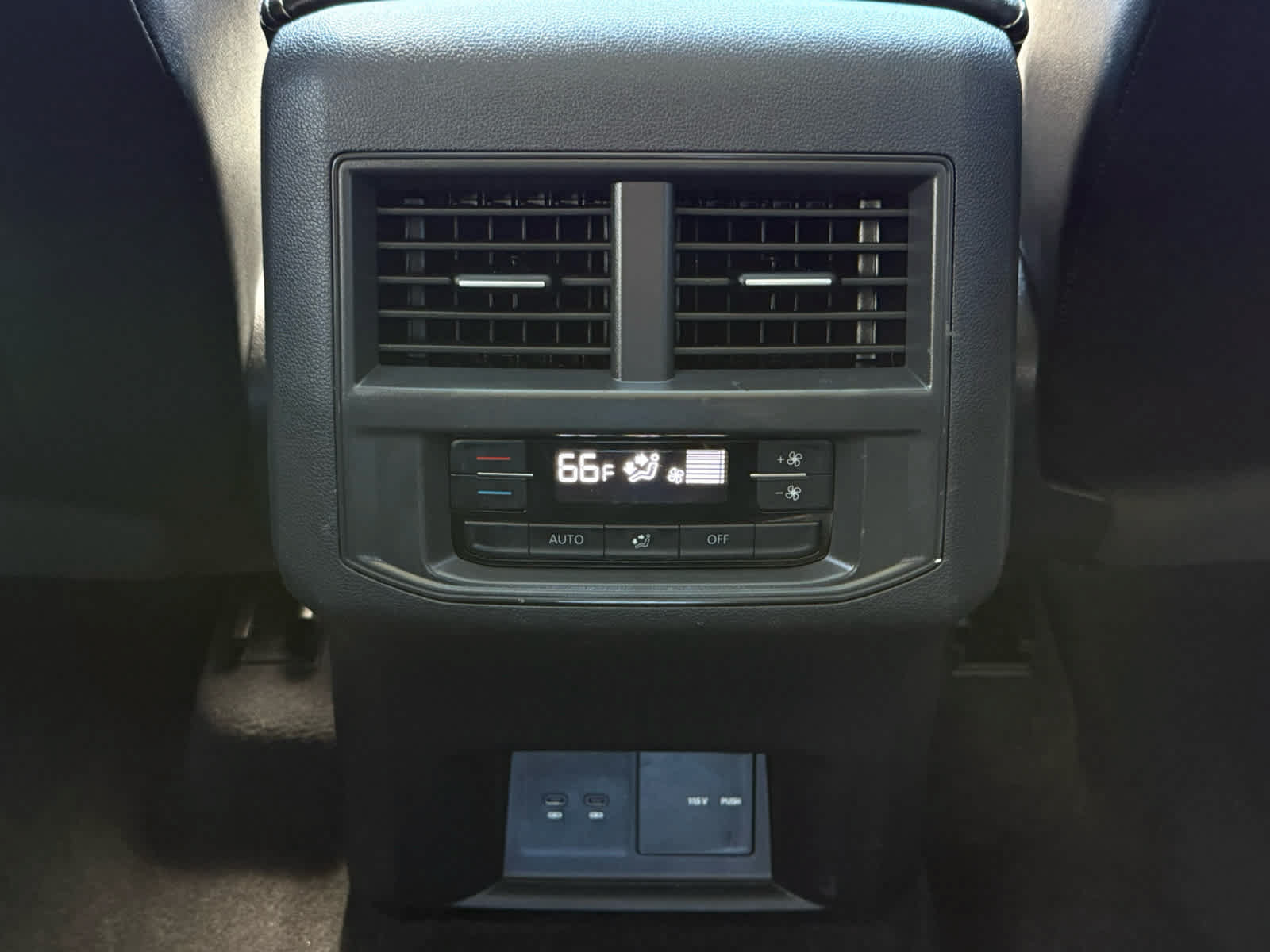 Used 2022 Volkswagen Atlas SEL AWD/4WD image 29