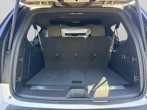 Used 2021 Chevrolet Suburban High Country image 22