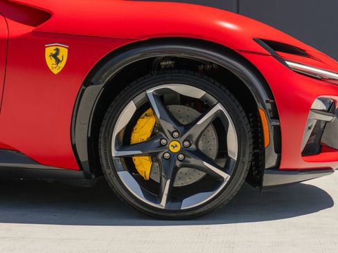 Used 2024 Ferrari Purosangue AWD/4WD image 30