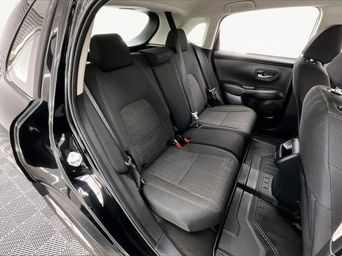 Used 2025 Honda HR-V LX image 27