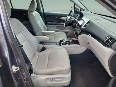 Certified 2020 Honda Ridgeline RTL-E image 17